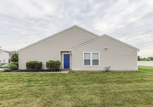 Homes for sale in Indianapolis, IN | 7853 Wildwood Farms Ln, Indianapolis, IN 46239 | MLS# 22110650