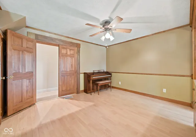 Homes for sale in Yorktown, IN | 2100 N County Road 800 W, Yorktown, IN 47396 | MLS# 22110658