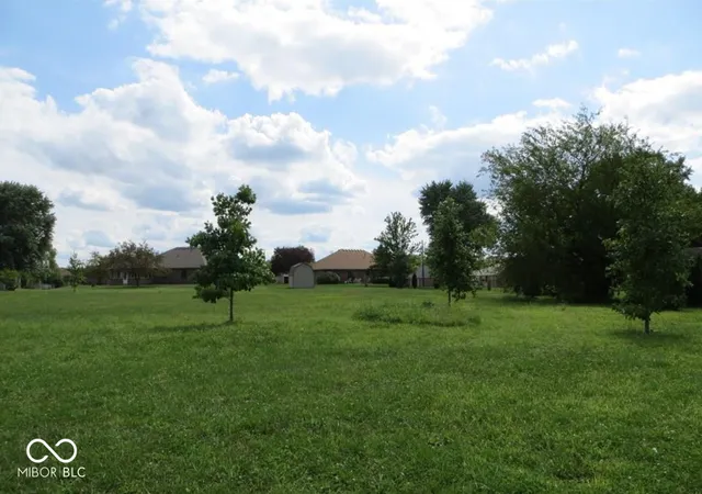 Photo 3 of Land for sale at 614 S Grant St, Brownsburg, IN 46112 | MLS# 22110670 | Listing updated on 2026-09-08