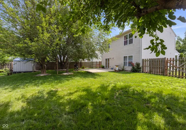 30th image of 3087 Rolling Knoll Ln, Columbus, IN 47201 | MLS# 22110674