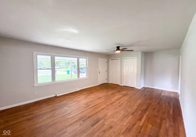 3rd image of 902 W Highland Dr, Shelbyville, IN 46176 | MLS# 22110678