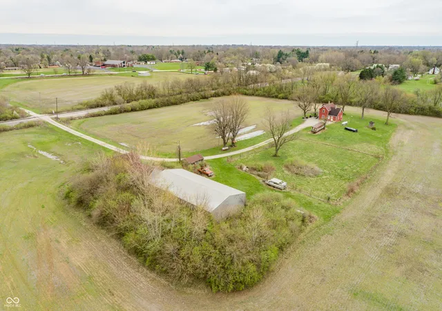 Photo 4 of Land for sale at 5712 Bluff Rd, Indianapolis, IN 46217 | MLS# 22110693 | Listing updated on 2026-08-03