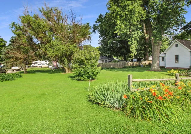 2nd image of 6120 High, Martinsville, IN 46151 | MLS# 22110704