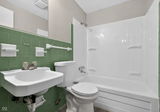 15th image of 2154 Fairhaven Dr, Indianapolis, IN 46229 | MLS# 22110718