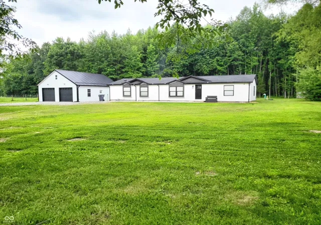 Homes for sale in North Vernon, IN | 3235 N County Road 600 W, North Vernon, IN 47265 | MLS# 22110720
