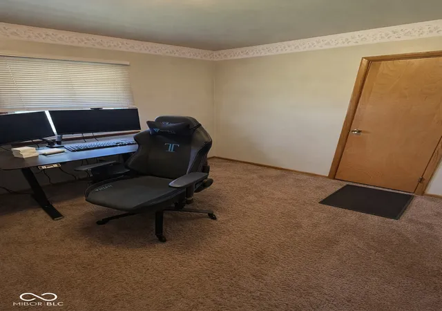 28th image of 261 Woodlane Dr, Columbus, IN 47201 | MLS# 22110733