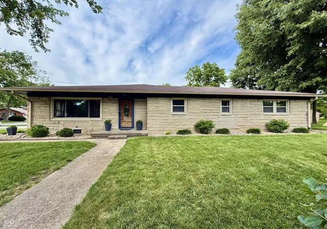 Homes for sale in Plainfield, IN | 1108 Rogers Dr, Plainfield, IN 46168 | MLS# 22110739