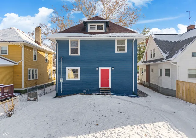 Photo 2 of Single family home for sale at 3114 N Capitol, Indianapolis, IN 46208 | MLS# 22110740 | Listing updated on 2026-08-24