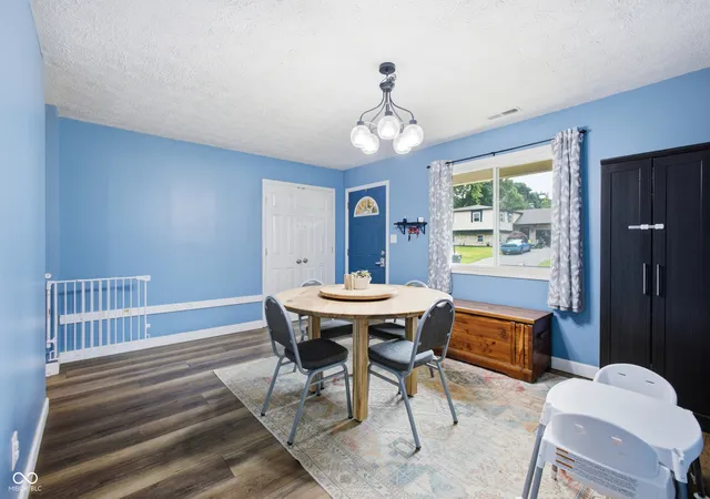 4th image of 975 Stonegate Rd, Greenwood, IN 46142 | MLS# 22110749