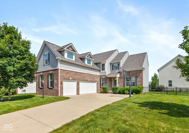 1st image of 12154 Eddington Pl, Fishers, IN 46037 | MLS# 22110756