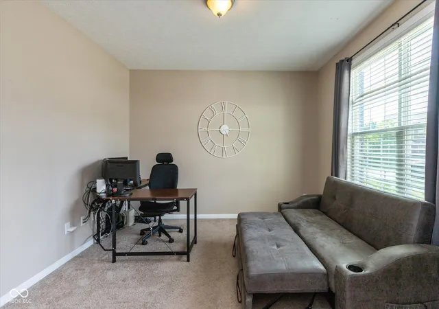 3rd image of 12154 Eddington Pl, Fishers, IN 46037 | MLS# 22110756