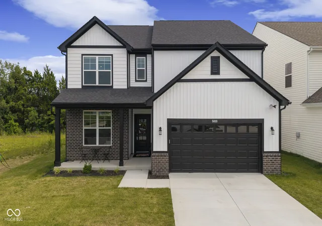 Photo 1 of Single family home for sale at 5033 Schaefer Ln, Floyds Knobs, IN 47119 | MLS# 22110763 | Listing updated on 2026-07-12