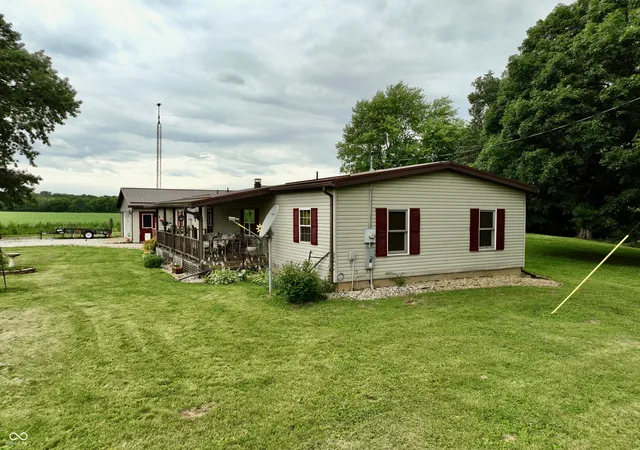 4th image of 540 W State Road 234 Road, Cayuga, IN 47928 | MLS# 22110799