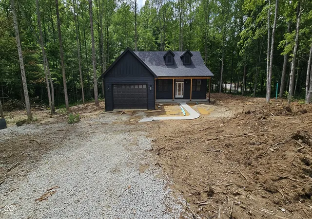 3rd image of 334 S Troutman Dr, Rockville, IN 47872 | MLS# 22110804