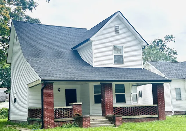 2nd image of 1708 S Mulberry, Muncie, IN 47302 | MLS# 22110809