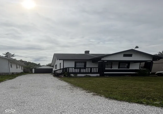 Photo 3 of Single family home for sale at 726 S Norfolk St, Indianapolis, IN 46241 | MLS# 22110819 | Listing updated on 2026-08-29