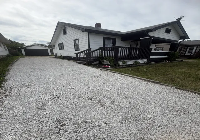 Photo 3 of Single family home for sale at 726 S Norfolk St, Indianapolis, IN 46241 | MLS# 22110819 | Listing updated on 2026-08-29