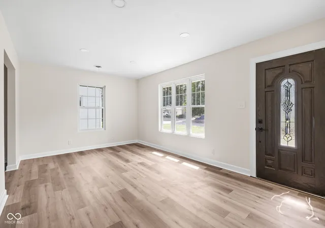 5th image of 4763 Vernon Ave, Lawrence, IN 46226 | MLS# 22110824