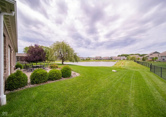 5th image of 3190 S Courtney Dr, New Palestine, IN 46163 | MLS# 22110839