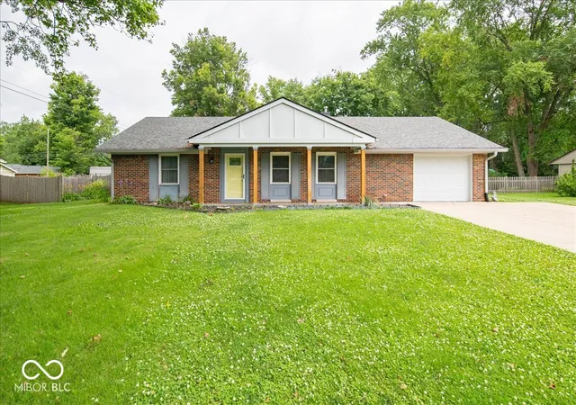 1st image of 1150 E Adams Dr, Franklin, IN 46131 | MLS# 22110840