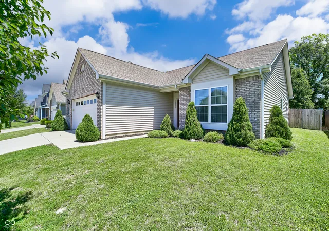 2nd image of 18203 Pennsy Wy, Westfield, IN 46074 | MLS# 22110845