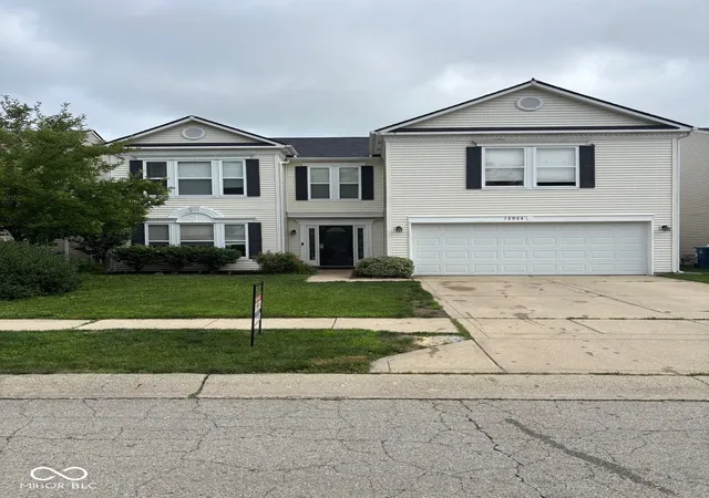 2nd image of 12924 Star Dr, Fishers, IN 46037 | MLS# 22110866