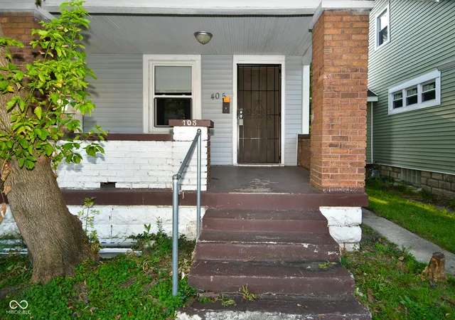3rd image of 405 Wallace Ave, Indianapolis, IN 46201 | MLS# 22110873