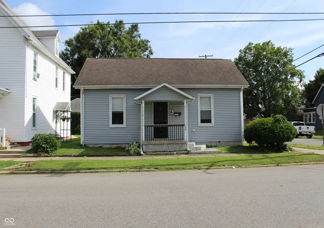 1st image of 53 W Pennsylvania St, Shelbyville, IN 46176 | MLS# 22110876