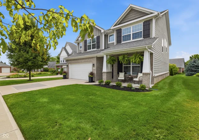 1st image of 2373 Somerset Cir, Franklin, IN 46131 | MLS# 22110882