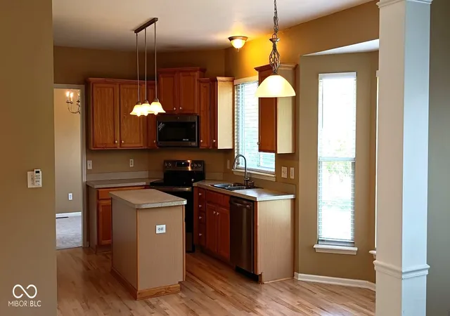Photo 2 of Sale Pending at 12881 Elbe St, Fishers, IN 46037 | MLS# 22110907 | Listing updated on 2026-08-28