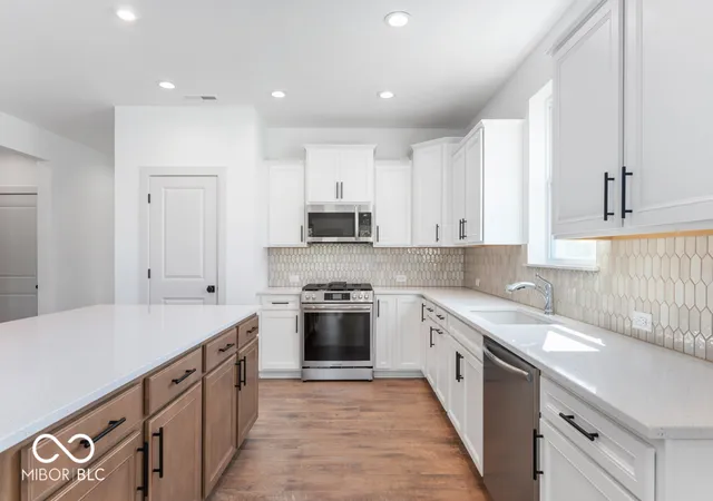 4th image of 11923 Charles Eric Wy, Noblesville, IN 46060 | MLS# 22110915