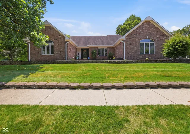 Photo 2 of Single family home for sale at 12039 Admirals Pointe Dr, Indianapolis, IN 46236 | MLS# 22110930 | Listing updated on 2026-07-09