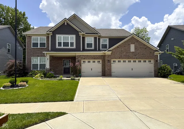 Homes for sale in Brownsburg, IN | 6807 Collisi Pl, Brownsburg, IN 46112 | MLS# 22110931