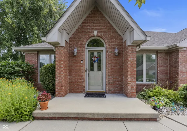 4th image of 5141 Montpelier Ct, Columbus, IN 47203 | MLS# 22110939