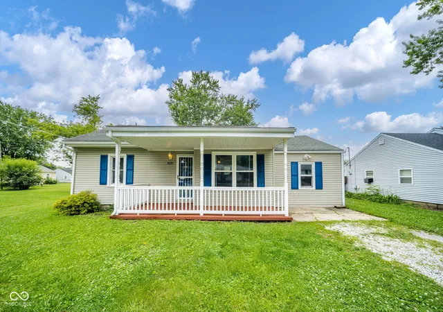 Homes for sale in New Castle, IN | 1535 Swarthmoor Dr, New Castle, IN 47362 | MLS# 22110945