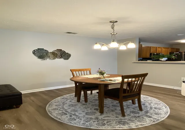 5th image of 6519 Jade Stream Ct #104, Indianapolis, IN 46237 | MLS# 22110952