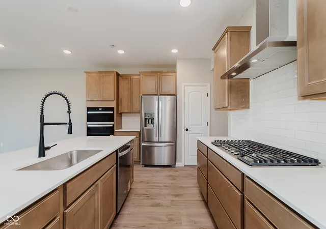 Sale Pending at 9685 Oleander Dr, Indianapolis, IN 46250 | MLS# 22110957 | Listing updated on 2026-06-29