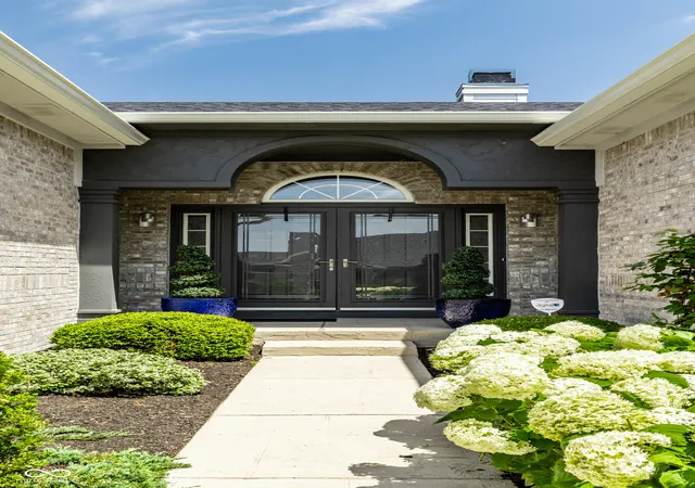 3rd image of 5960 Sandalwood, Carmel, IN 46033 | MLS# 22110958