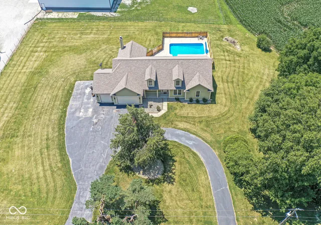 1st image of 21263 Durbin Rd, Noblesville, IN 46060 | MLS# 22110962