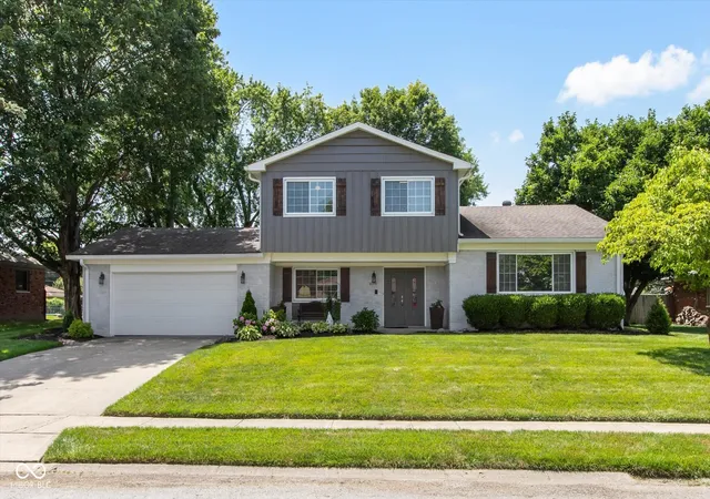 1st image of 8210 Burn Ct, Indianapolis, IN 46217 | MLS# 22110971