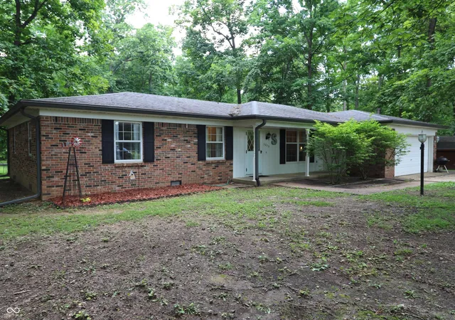 Homes for sale in Crawfordsville, IN | 3020 W Offield Monument Rd, Crawfordsville, IN 47933 | MLS# 22110974