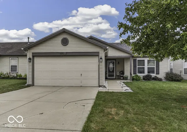 Photo 4 of Single family home for sale at 3335 Summer Breeze Ln, Indianapolis, IN 46239 | MLS# 22110978 | Listing updated on 2026-10-28