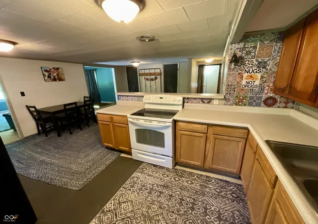 3rd image of 1526 Freeman Rd, Spencer, IN 47460 | MLS# 22111018