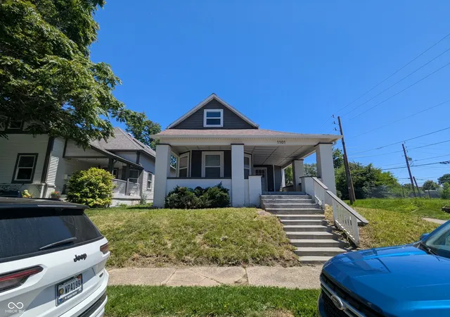 Photo 2 of Single family home for sale at 1101 Larch St, Indianapolis, IN 46201 | MLS# 22111019 | Listing updated on 2026-08-31