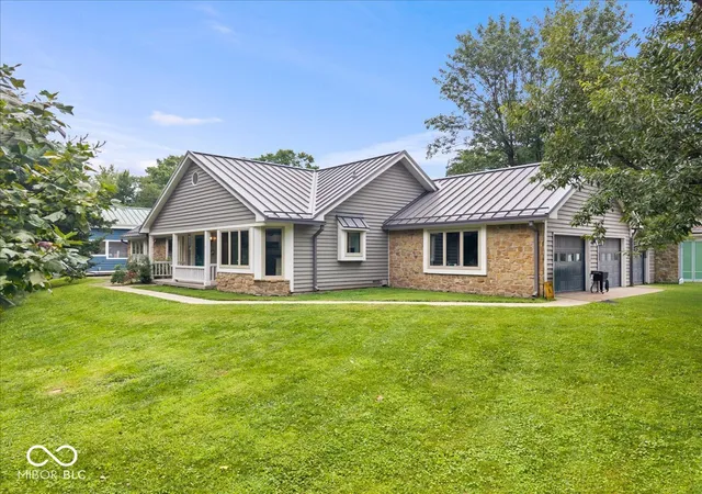 1st image of 5805 E 800 S, Zionsville, IN 46077 | MLS# 22111060