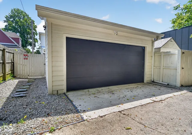Photo 48 of Sale Pending at 1226 N Beville Ave, Indianapolis, IN 46201 | MLS# 22111085 | Listing updated on 2026-08-28