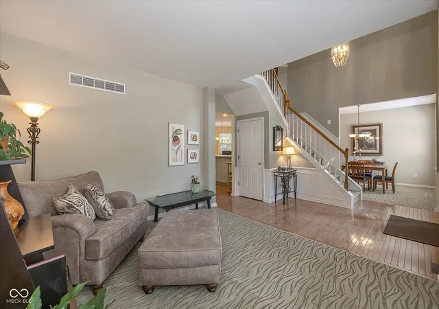 4th image of 12266 Top Rock Ct, Fishers, IN 46037 | MLS# 22111090