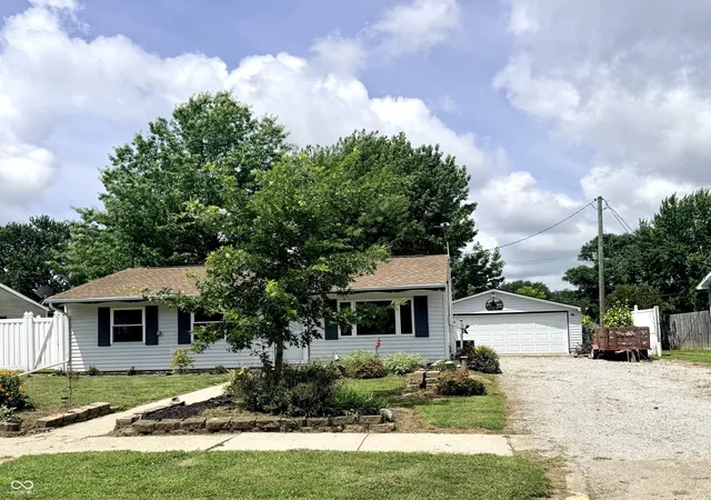 1st image of 323 Fairlane Dr, Crawfordsville, IN 47933 | MLS# 22111099