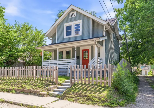 2nd image of 247 N Oakland Ave, Indianapolis, IN 46201 | MLS# 22111104