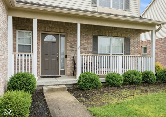 Photo 4 of Single family home for sale at 8353 Tilly Ml Ln, Indianapolis, IN 46278 | MLS# 22111106 | Listing updated on 2026-09-06